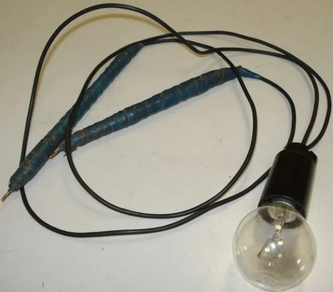Лампа-контролька электрика